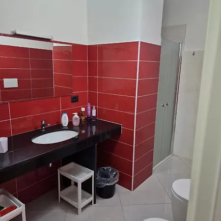 Casa Rubino Castro Mare 公寓 *