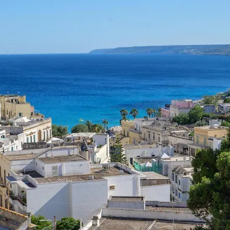 Casa Rubino Castro Mare *
